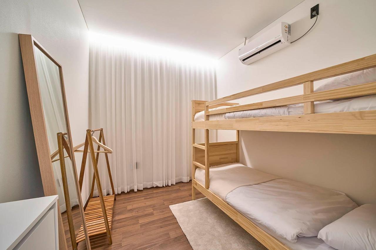 Futon Guesthouse Seoul Bagian luar foto