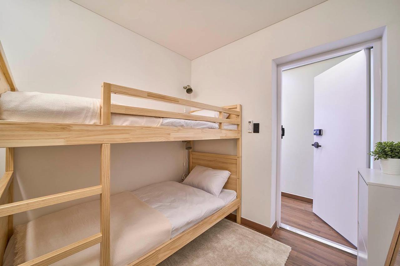 Futon Guesthouse Seoul Bagian luar foto