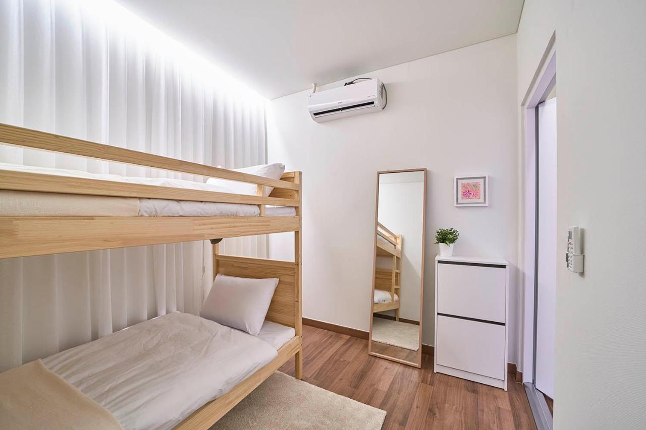 Futon Guesthouse Seoul Bagian luar foto